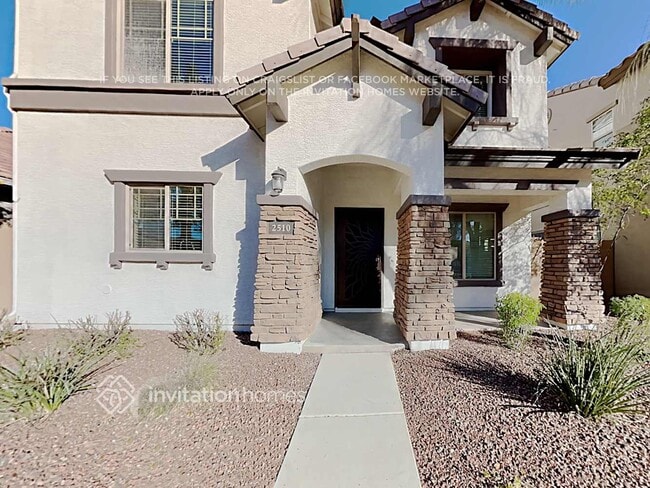 Building Photo - 2510 E Vermont Dr