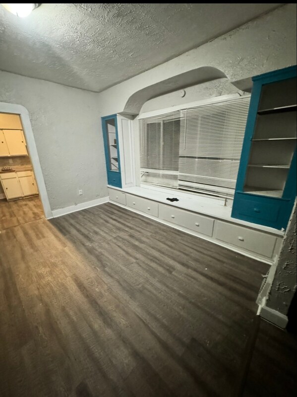 Foto del edificio - 11117 Prince Ave