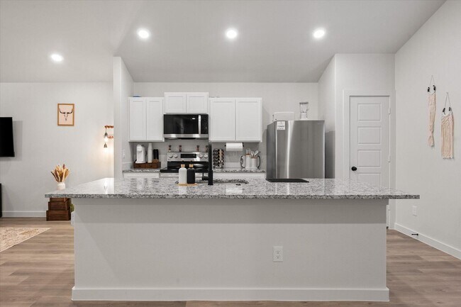 Foto del edificio - 2133 Langford Ave