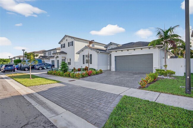 Foto del edificio - 21363 SW 127th Ct