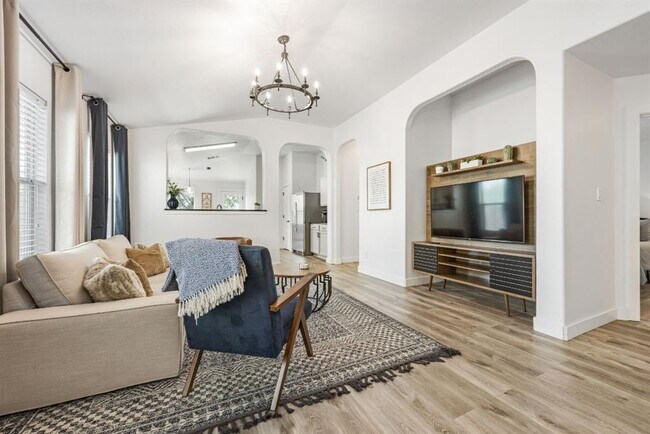 Foto del edificio - 3309 Wickham Ln