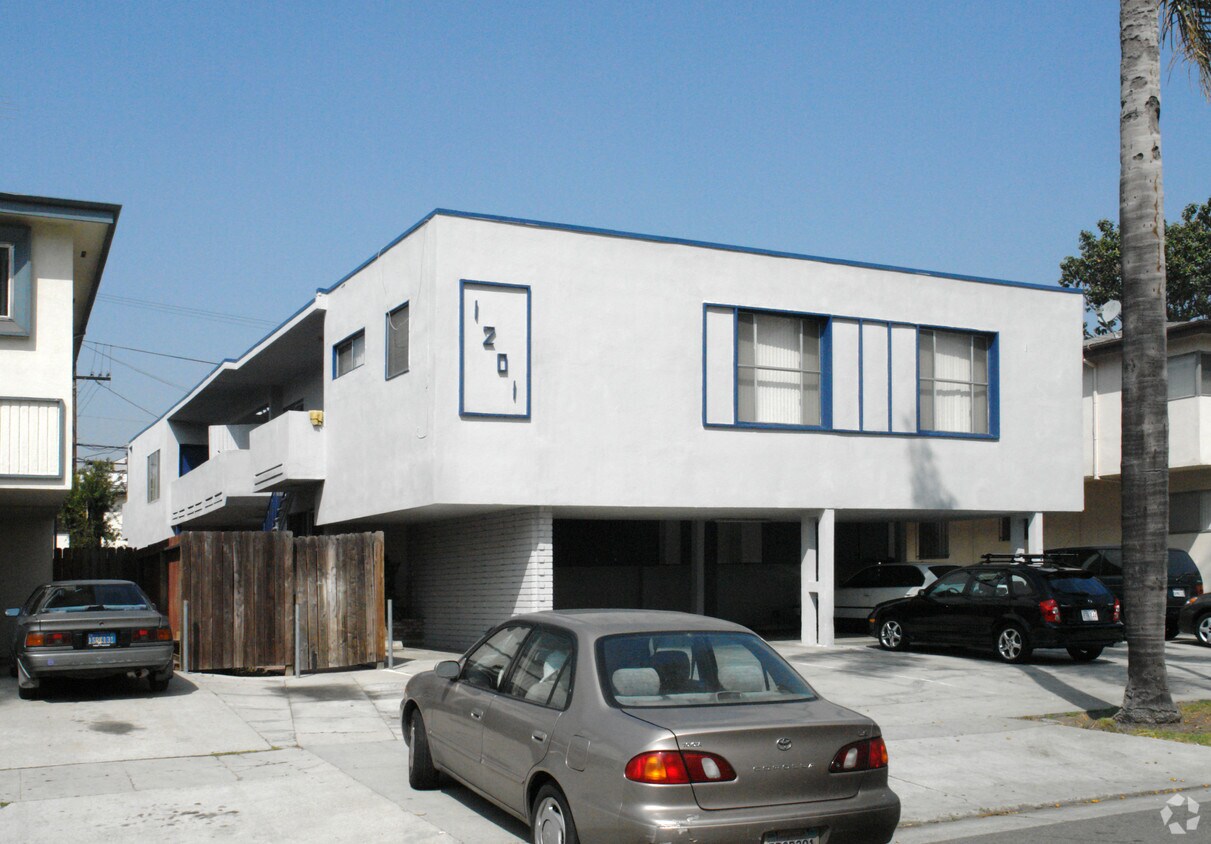 Foto principal - 1201 S Holt Ave