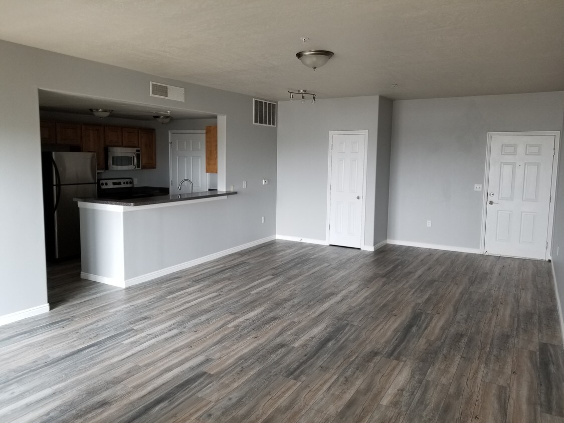 175 Albion Village Way, Sandy, UT 84070 Condo for Rent in Sandy, UT