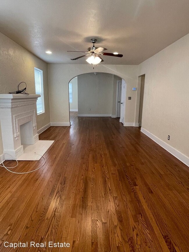 Building Photo - 2 br, 1 bath House - 1717 NW 17th St Upstairs