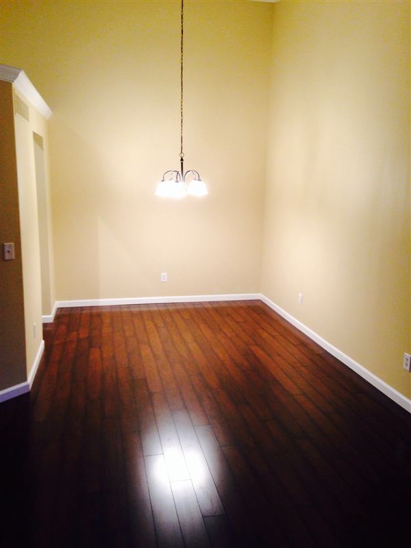 Foto del edificio - 41341 Southwind Dr