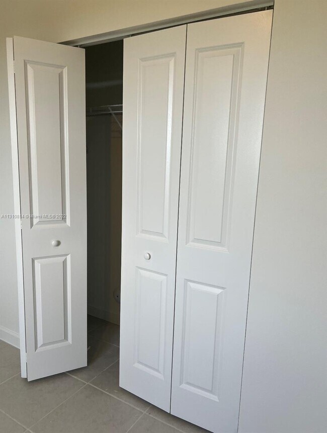 Foto del edificio - 18448 SW 136 Ct