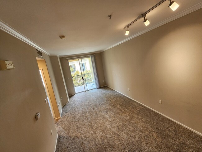 Foto del edificio - 2429 Watermarke Pl