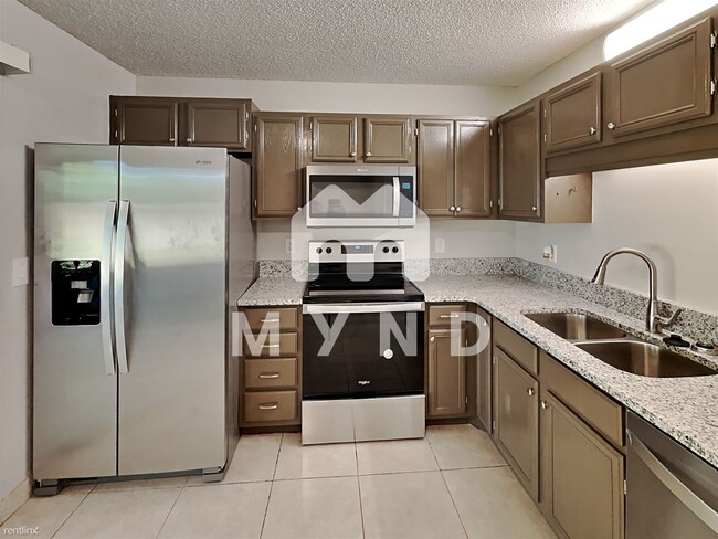 Foto del edificio - 3 br, 2 bath House - 9102 Trevi Cir W