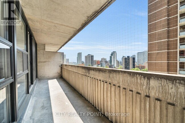 Photo du bâtiment - 33 Isabella St