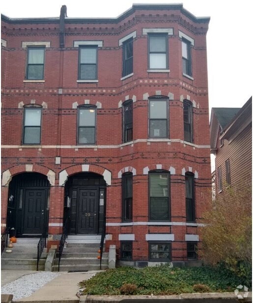 Building Photo - 20 Perrin St