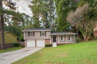 Building Photo - 3976 Wedgefield Cir
