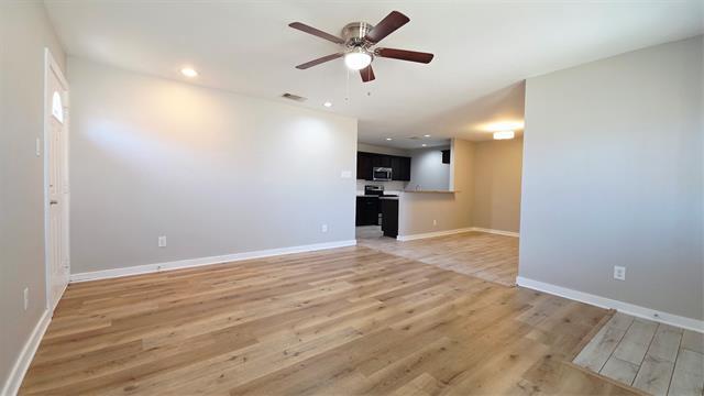 Building Photo - 523 Wood Dr