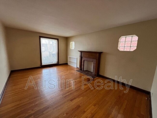 Foto del edificio - 5834 Nottingham Ave