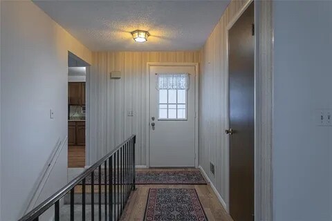 Foto del edificio - 33 Rockhurst Dr