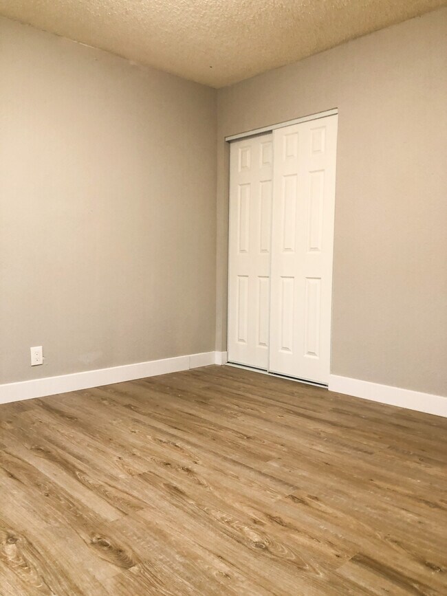 Foto del edificio - 4706 124th Street Ct SW