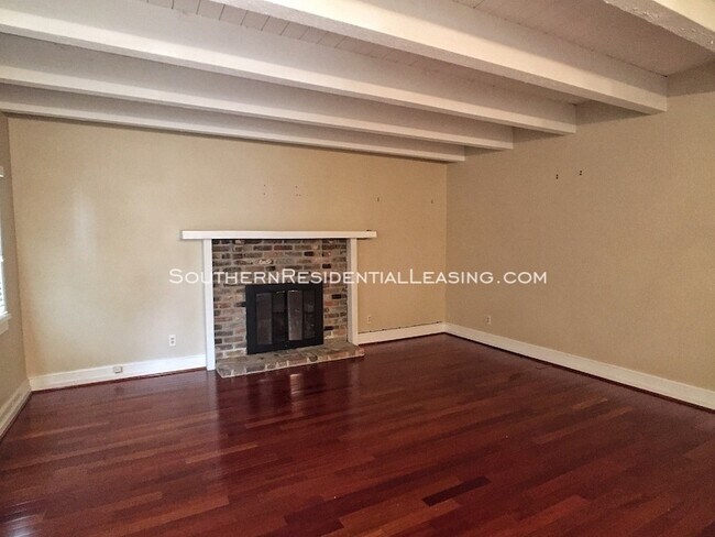 Foto del edificio - Downtown Pensacola 2BD/2.5BA - Coming Soon!