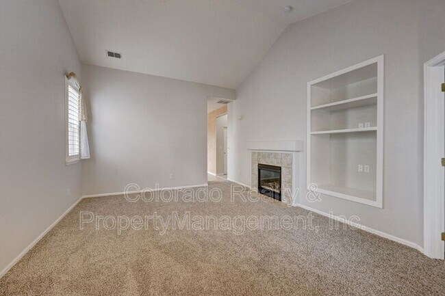 Building Photo - 10577 Tracewood Cir