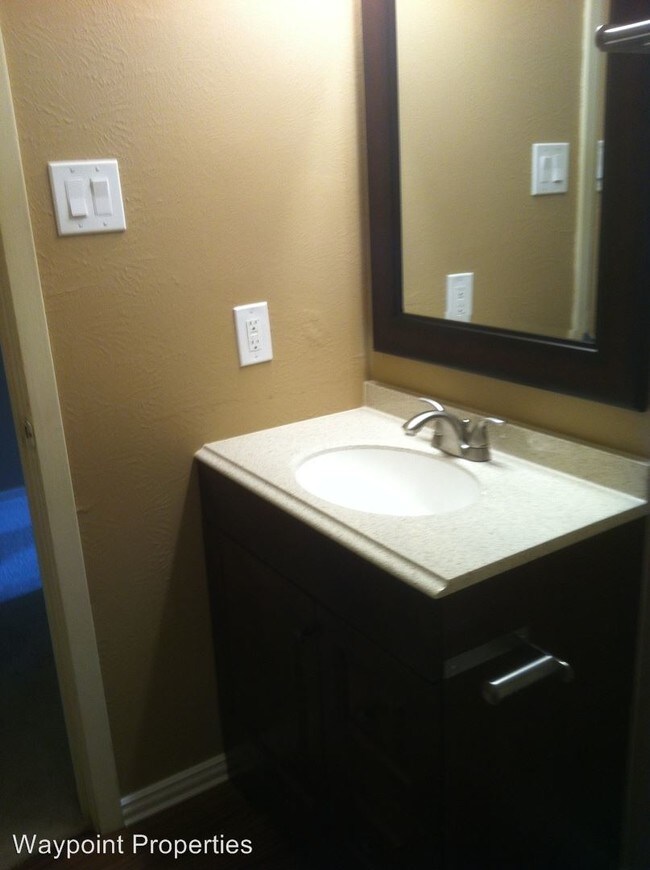 Foto del edificio - 302 Manuel Dr