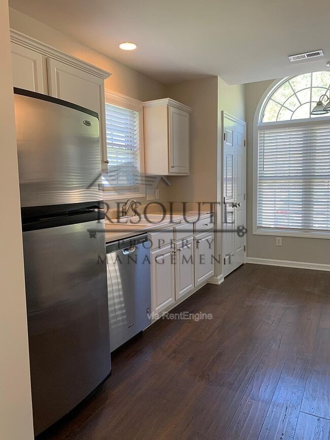 Building Photo - 209 Harris Rd