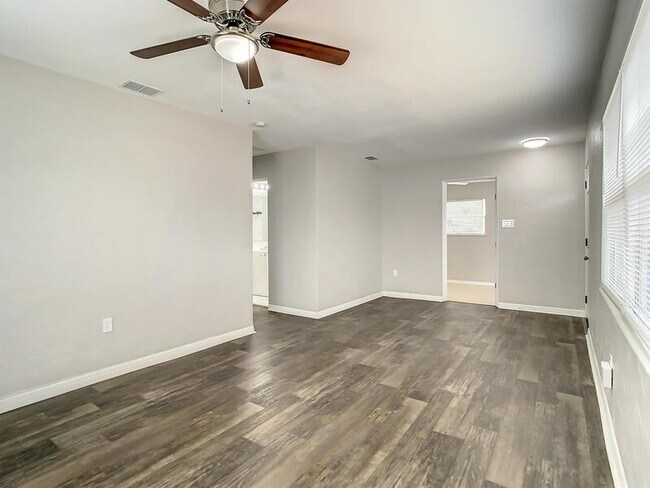 Foto del edificio - 4727 11th Ave S
