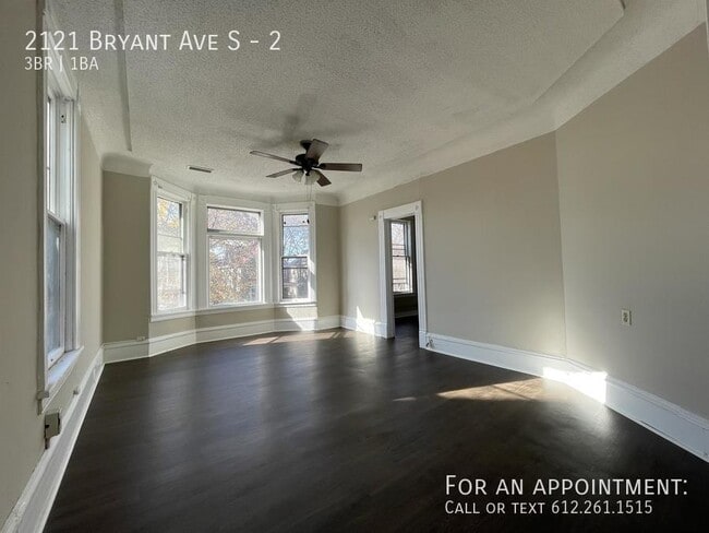 Building Photo - 2121 Bryant Ave S