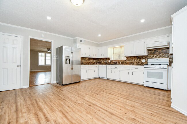 Foto del edificio - 1907 Lafferty Rd