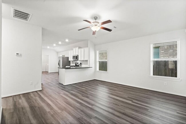 Building Photo - 23724 Woodgreen Terrace Dr