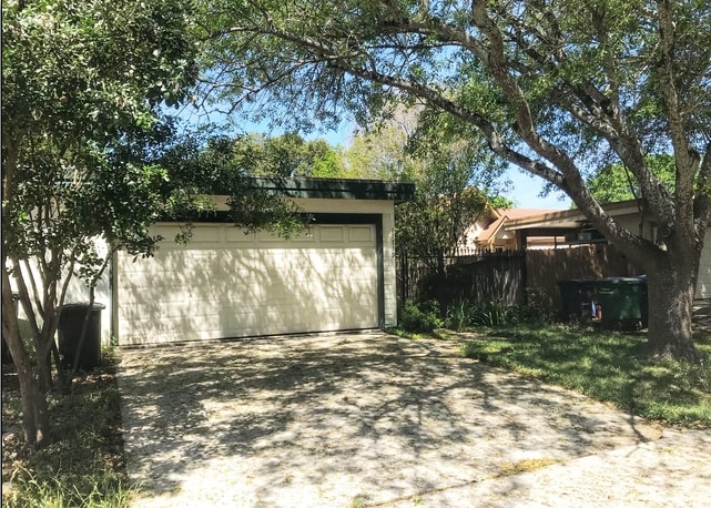 Primary Photo - 11719 Country Springs St