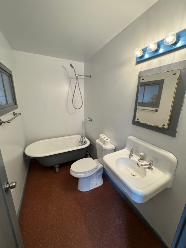 Foto del edificio - 16401 Hwy 99