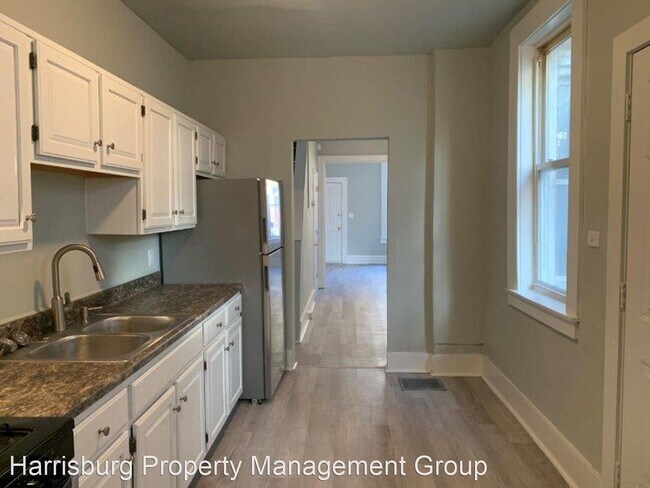 Foto del edificio - 4 br, 1 bath House - 323 Peffer St