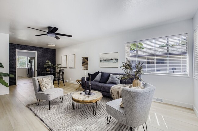 Building Photo - 604 Colorado St