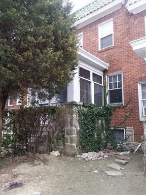 Primary Photo - 3307 Brighton St