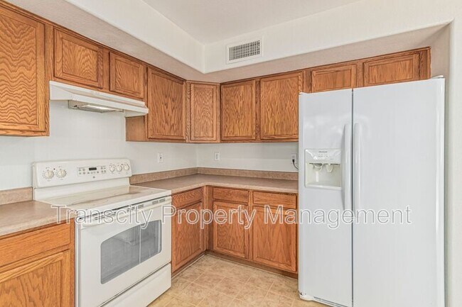 Photo - 8528 S 49th Ln House