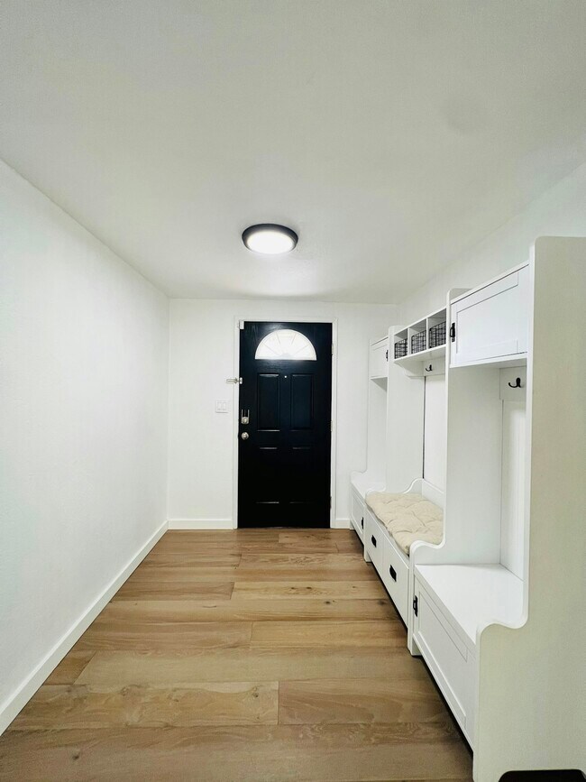 Foto del edificio - 2819 Yarmouth Way