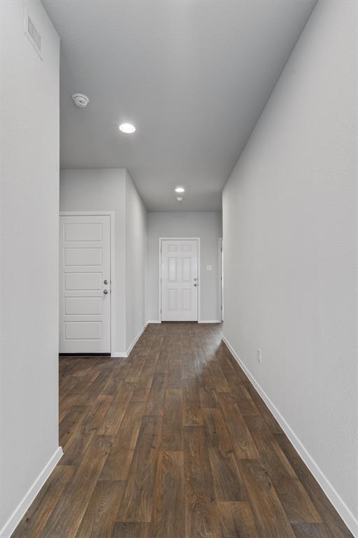 Building Photo - 1250 Teychas Dr