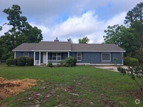 Building Photo - 3704 Robin Ln