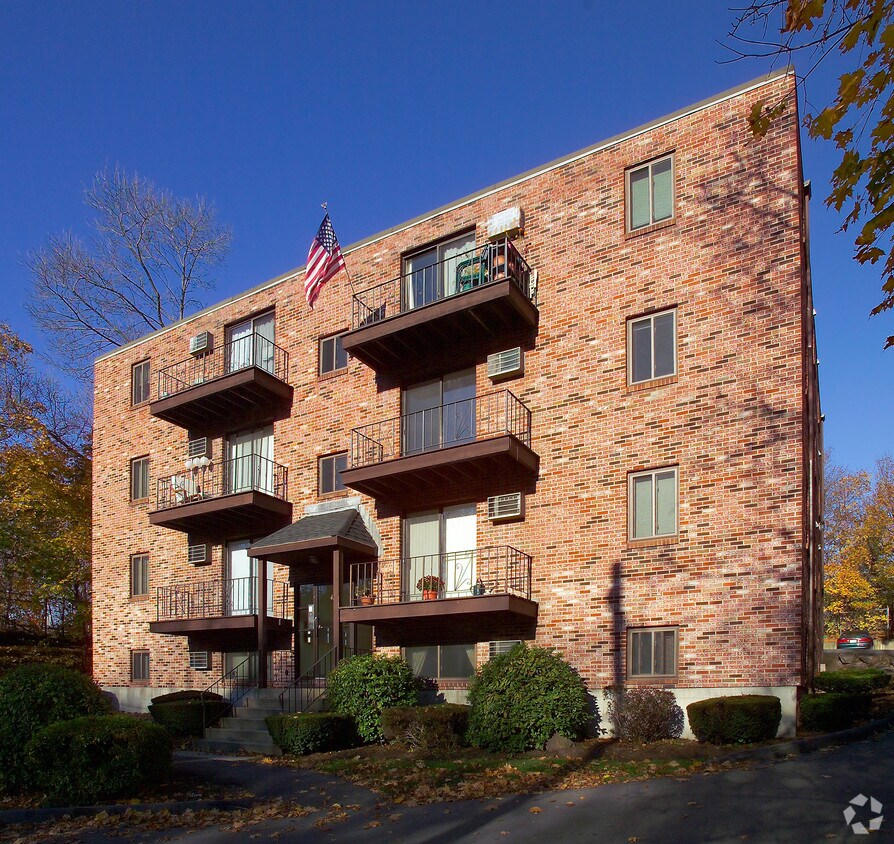 Building Photo - 433 Furnace Brook Pky