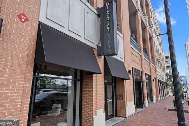 Building Photo - 260 18th St NW