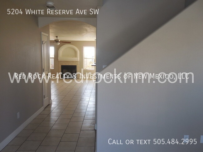 Foto del edificio - Beautifully Remodeled 3BR/3BA Home in SW ABQ!