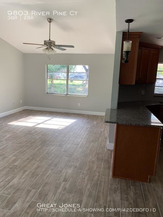 Building Photo - 2 bedroom in Orlando FL 32825