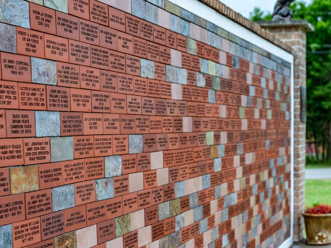 The memorial wall of fallen veterans of the La Vergne Neighborhood.