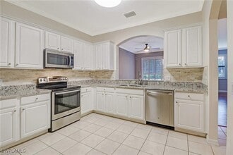 Building Photo - 9801 Foxhall Way