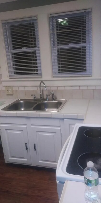 Foto del edificio - 15 Garden St