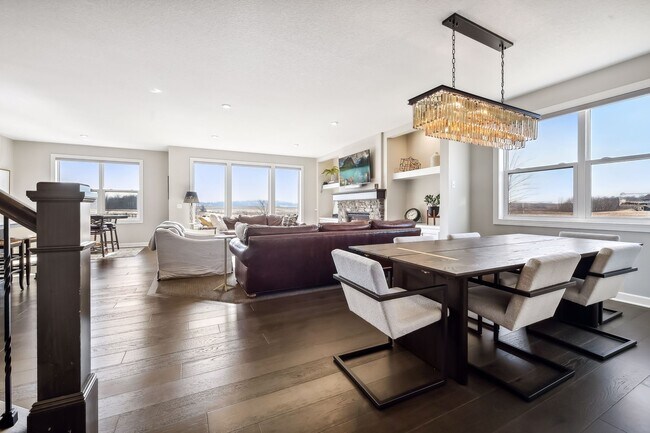 Foto del edificio - 2275 Lakeshore Point Dr N E