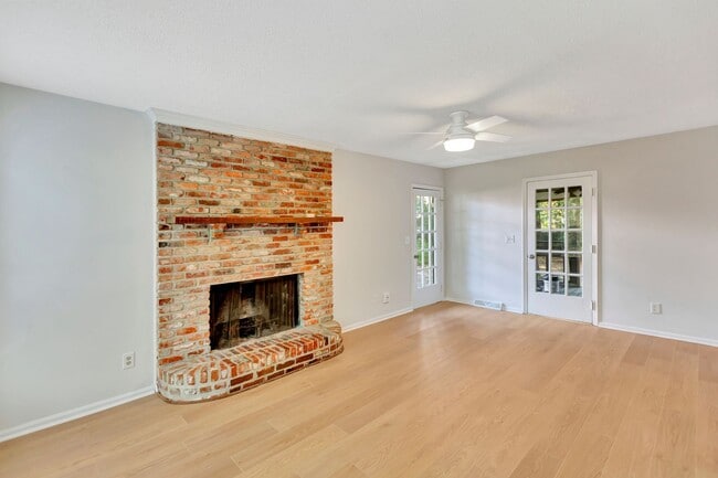 Building Photo - Two Story home in Archdale.