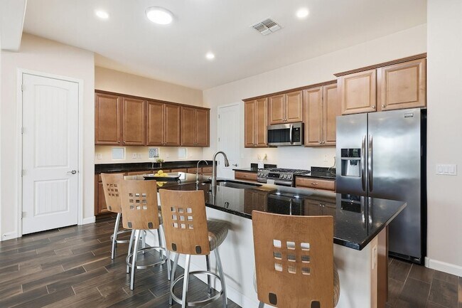 Foto del edificio - 4897 N 207th Ln