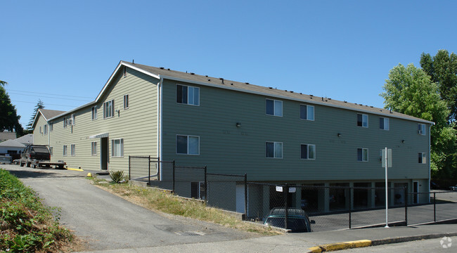 Building Photo - Cedar Pointe Apartments