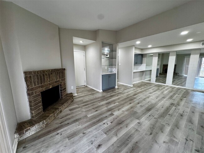 Foto del edificio - 9000 Bissonnet St