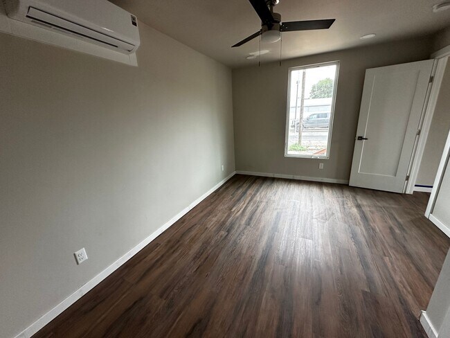 Foto del edificio - Newly Remodeled Duplex
