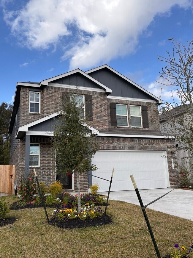 Building Photo - 7910 Alset Dr